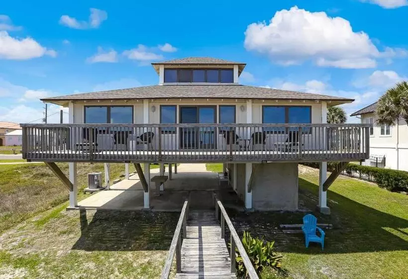 ホテル Oceanfront Pet Friendly Unit