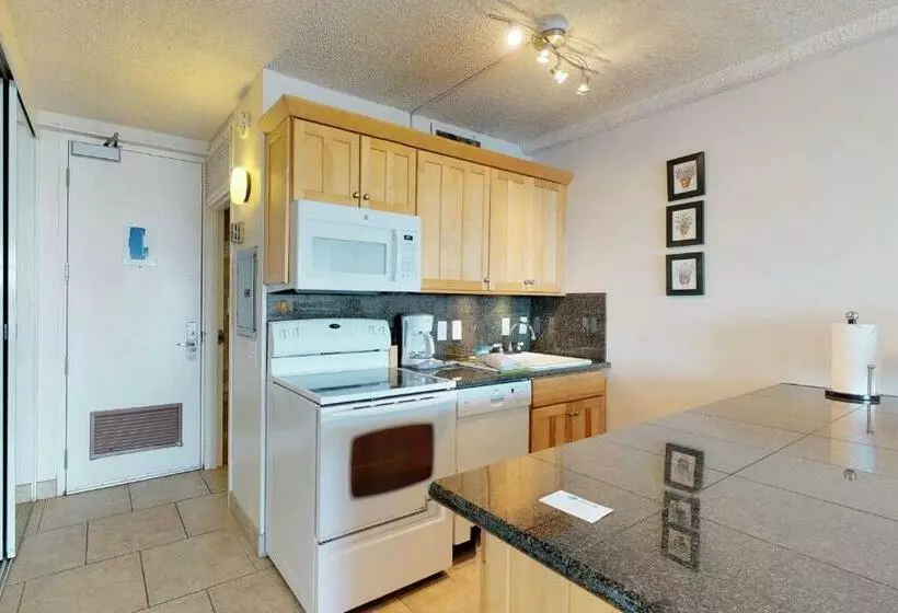 Hotelli Maui Kai 507