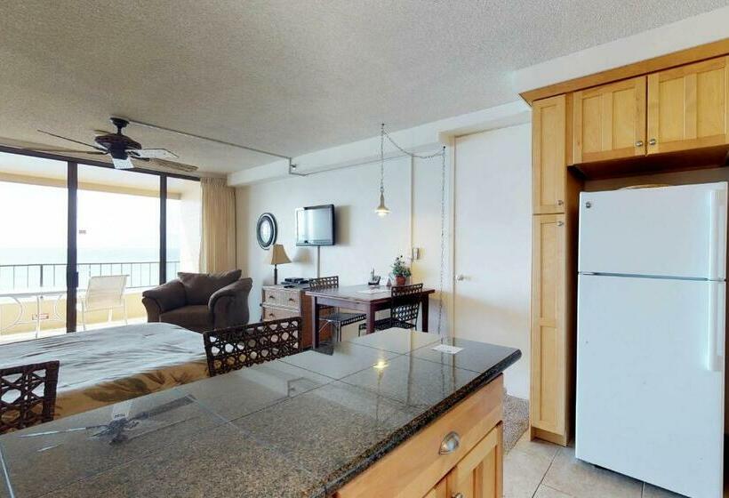 Hotelli Maui Kai 507