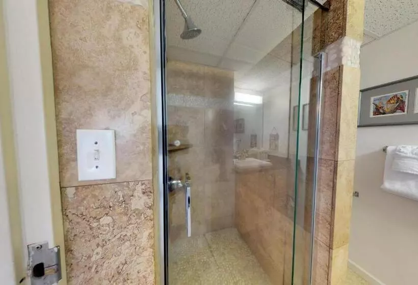 Hotelli Maui Kai 507