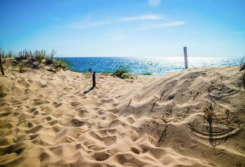 ホテル Oyster Beach Bungalow