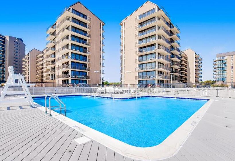 فندق Sea Colony  17005 Bayberry Court