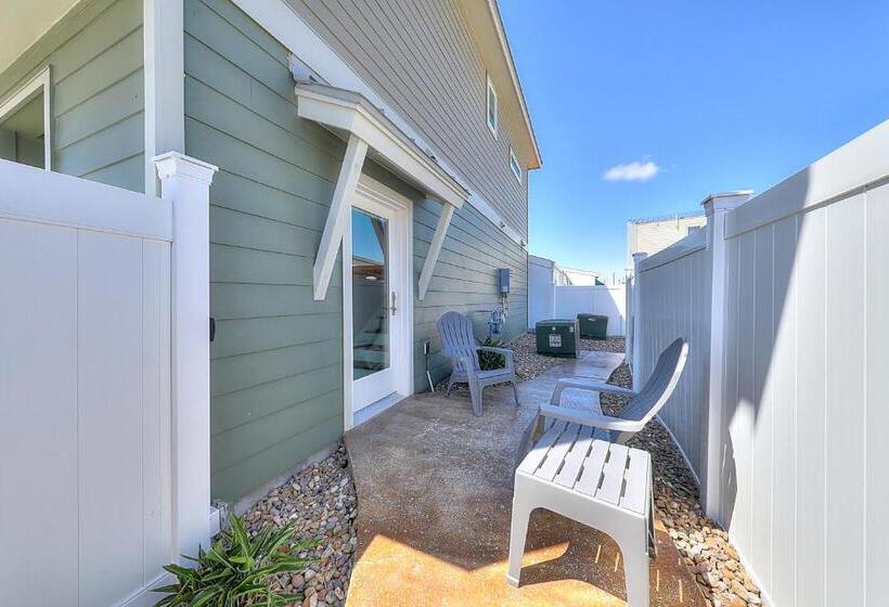 هتل Serenity Island