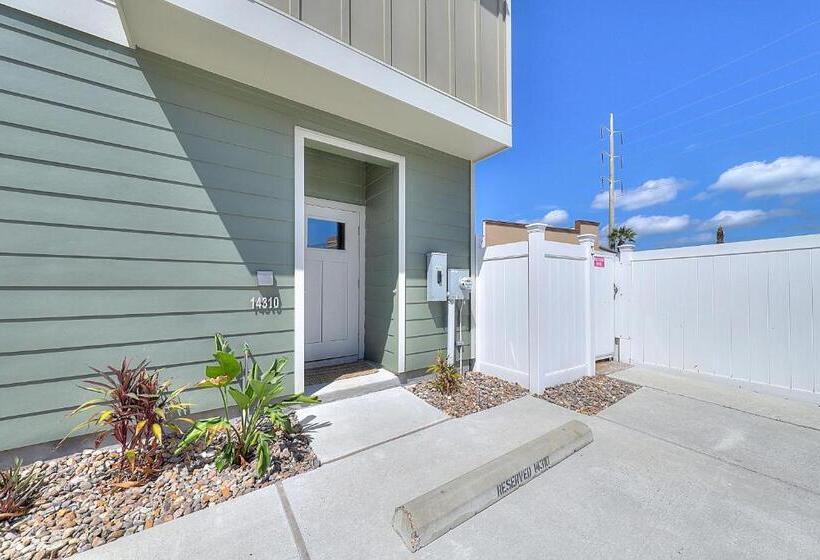 هتل Serenity Island