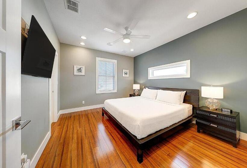 هتل Serenity Island