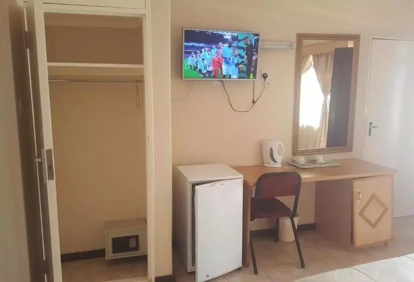 تختخواب و صبحانه Mosi O Tunya Executive Lodge