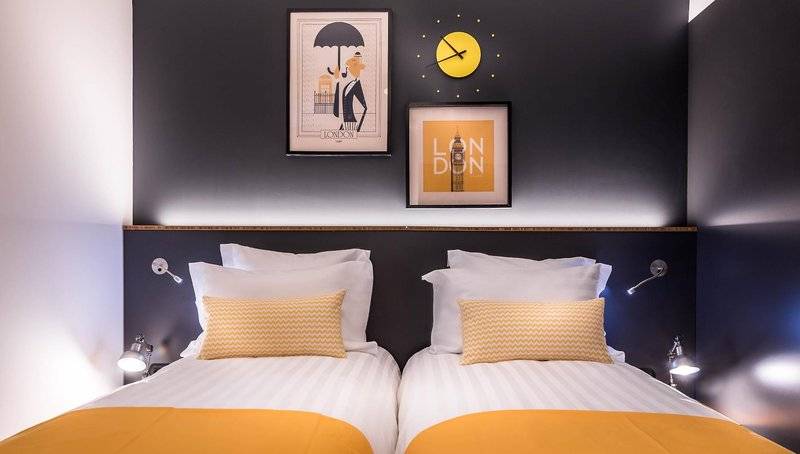 Отель Best Western Plus Suitcase Paris La Defense