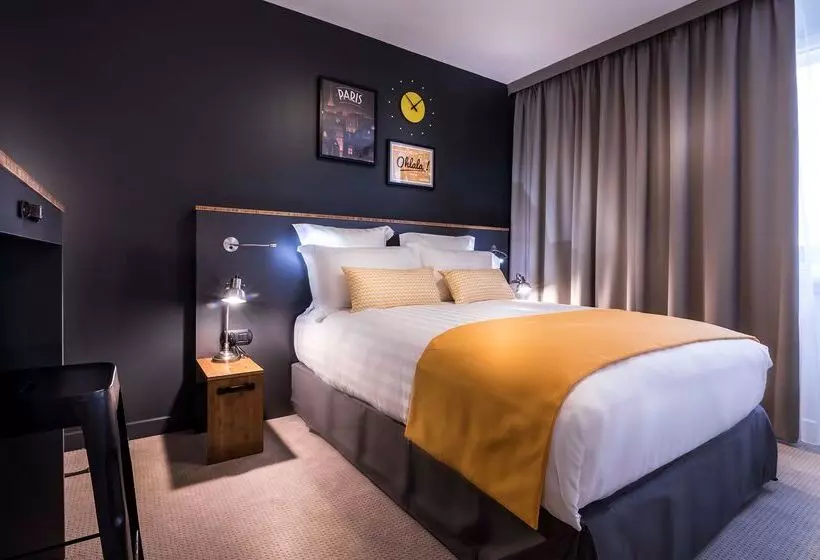 ホテル Best Western Plus Suitcase Paris La Defense