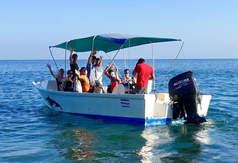 Отель Corcovado Adventures Tent Camp