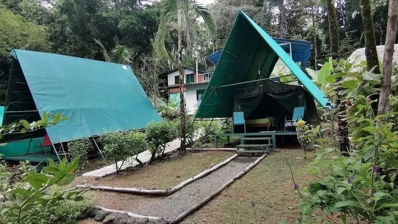 ホテル Corcovado Adventures Tent Camp