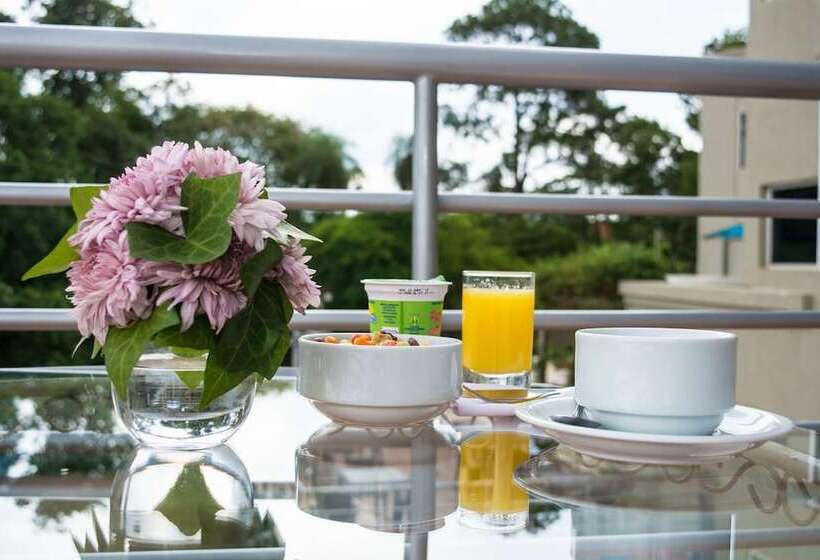 هتل De La Trinidad