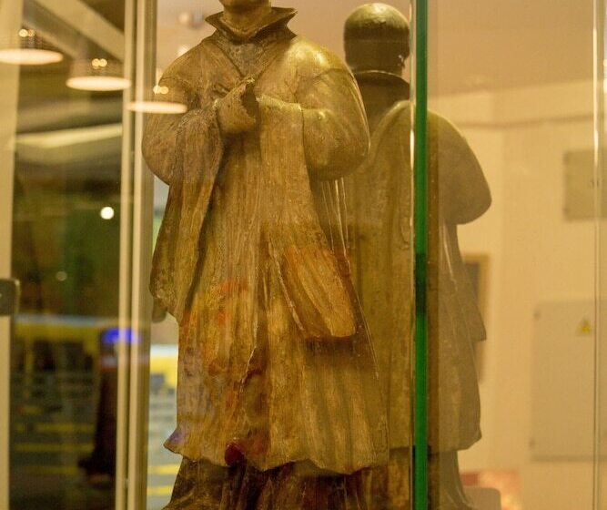 هتل De La Trinidad