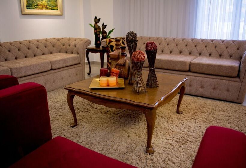 هتل De La Trinidad