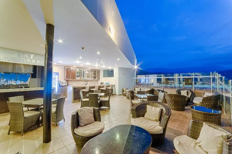 Hôtel Mocawa Plaza Armenia