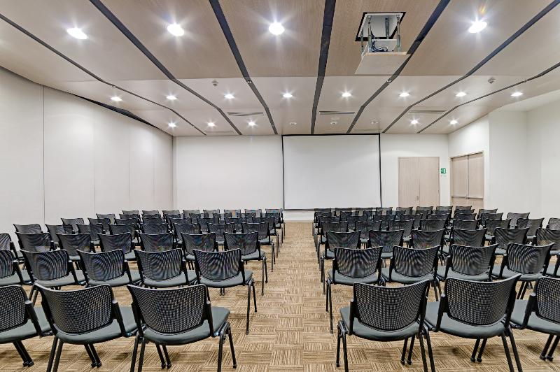 هتل Mocawa Plaza Armenia