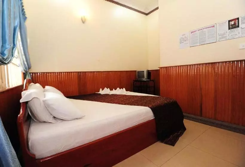 בית מלון כפרי Okay Guesthouse Phnom Penh