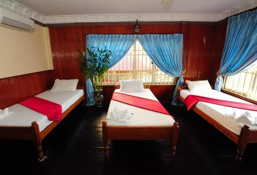 בית מלון כפרי Okay Guesthouse Phnom Penh
