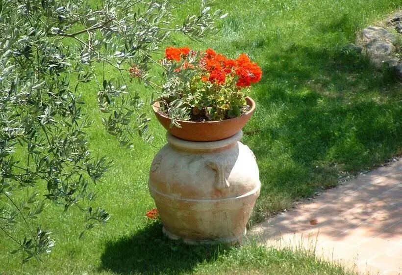 فندق ريفى La Riserva Montebello