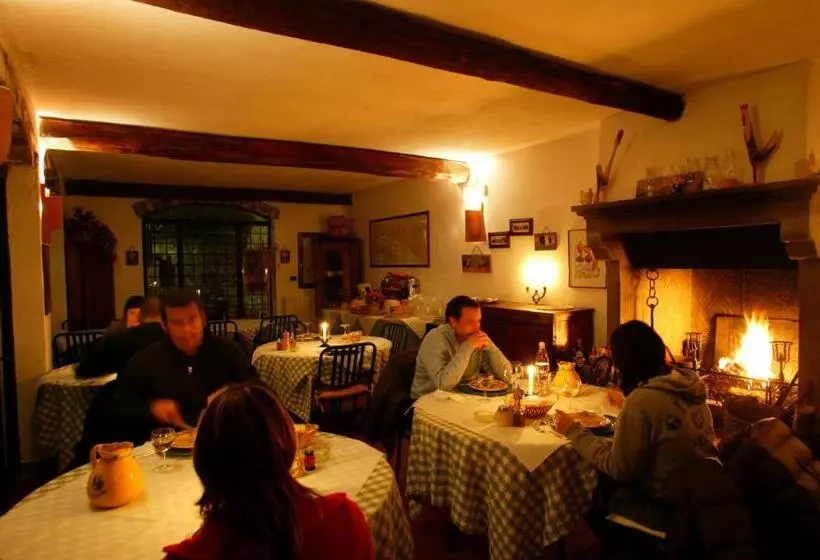 فندق ريفى La Riserva Montebello