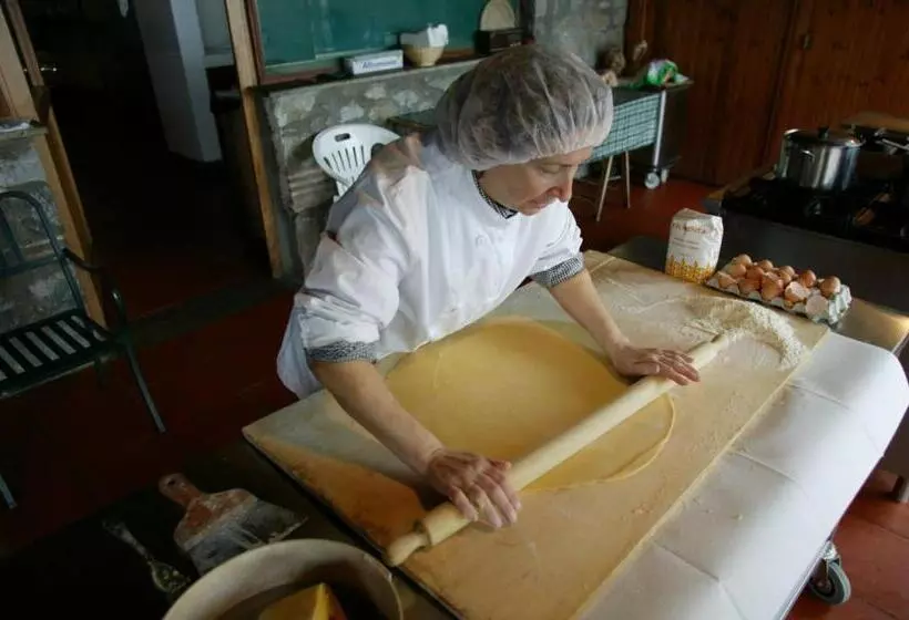 فندق ريفى La Riserva Montebello