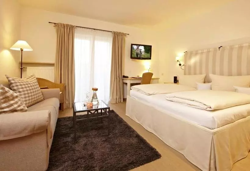 Hotel Staudacherhof History & Lifestyle