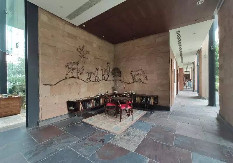 호텔 Taj Damdama Lake Resort & Spa, Gurugram