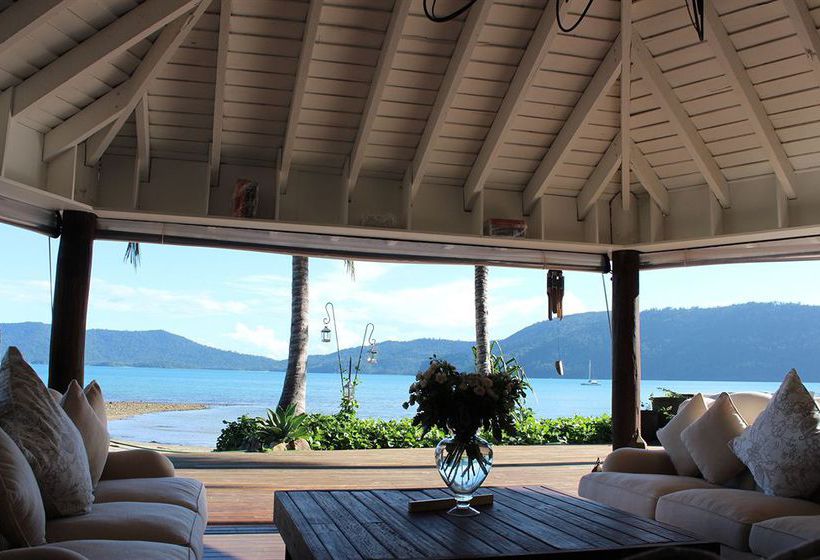 Paradise Bay Island Resort