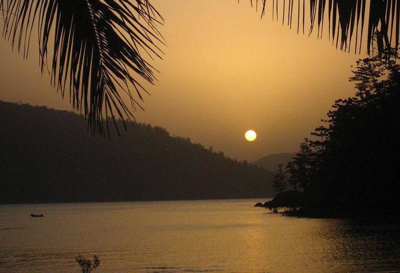 Paradise Bay Island Resort