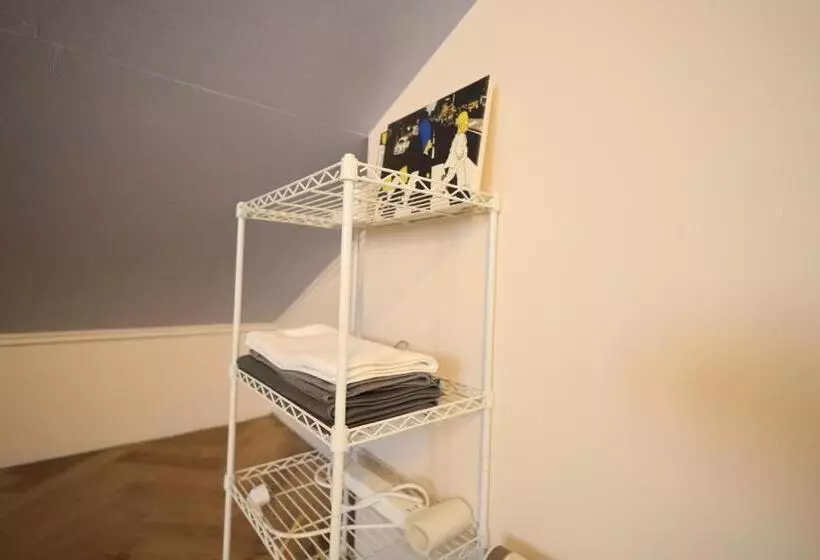 Pensão Sisnbro Guesthouse