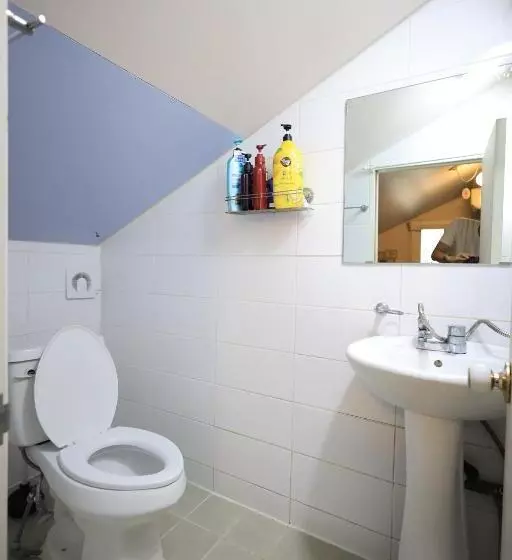 Pensão Sisnbro Guesthouse