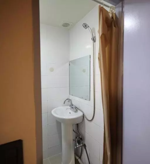 Pensão Sisnbro Guesthouse