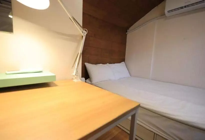 Pensão Sisnbro Guesthouse