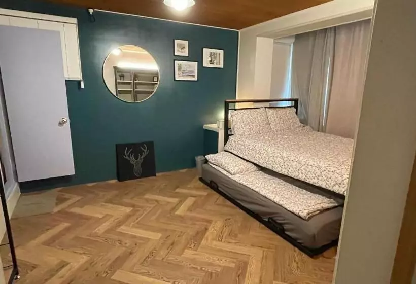 Pensão Sisnbro Guesthouse