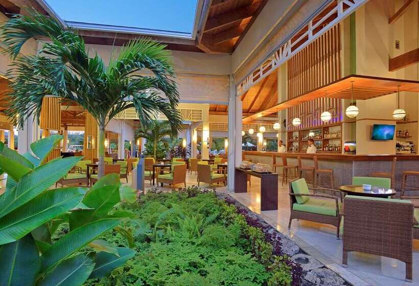 استراحتگاه Meliá Jardines del Rey