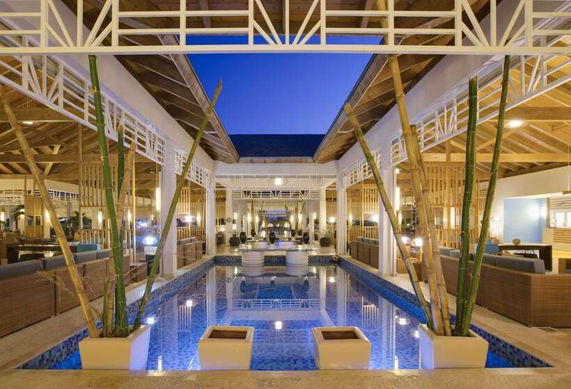 استراحتگاه Meliá Jardines del Rey