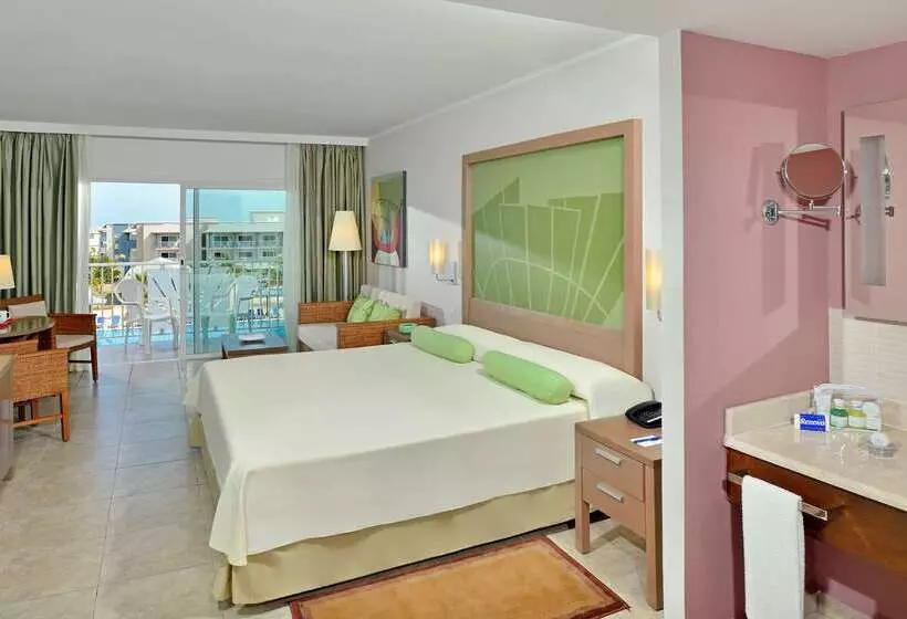 استراحتگاه Meliá Jardines del Rey