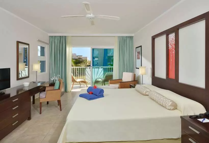 استراحتگاه Meliá Jardines del Rey