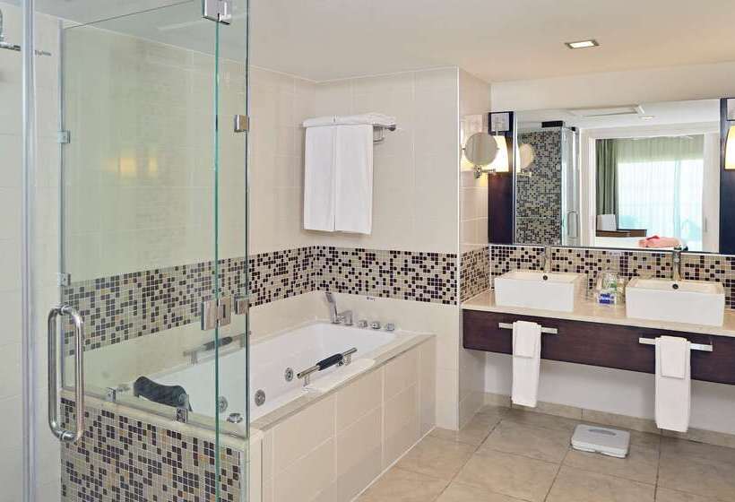 استراحتگاه Meliá Jardines del Rey