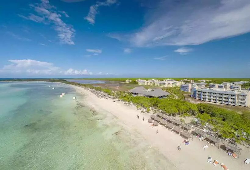 استراحتگاه Meliá Jardines del Rey