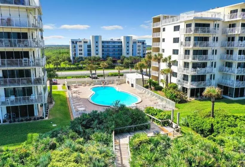 Hotelli Shorehom By The Sea   12