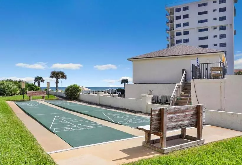 Hotelli Shorehom By The Sea   12