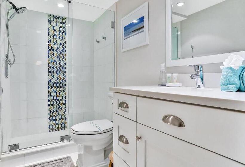 Отель Shorehom By The Sea 12