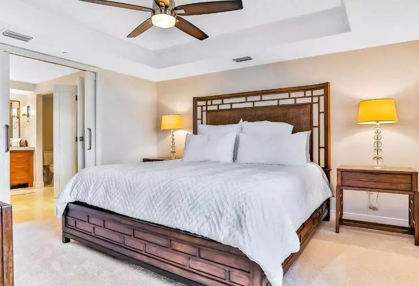 Hotelli Shorehom By The Sea   12