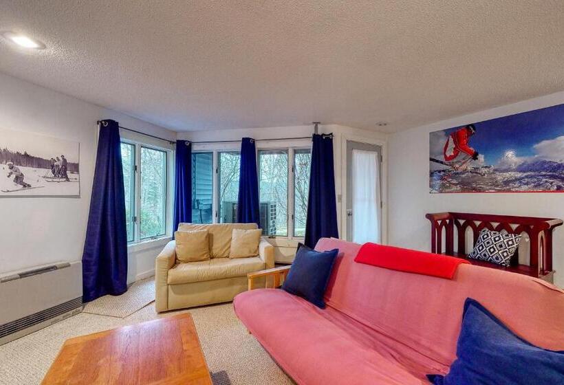 酒店 27 Partridge Woods