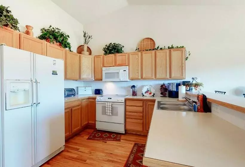Hotelli Grand County Get Away