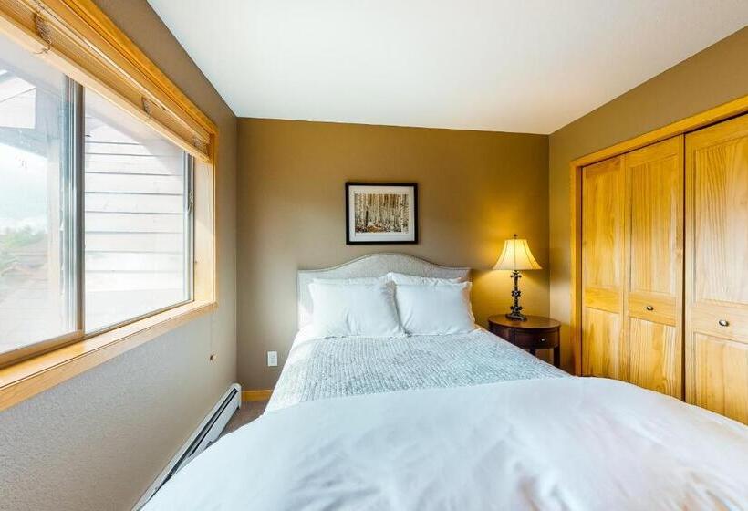 هتل Home Sweet Hideaway Park