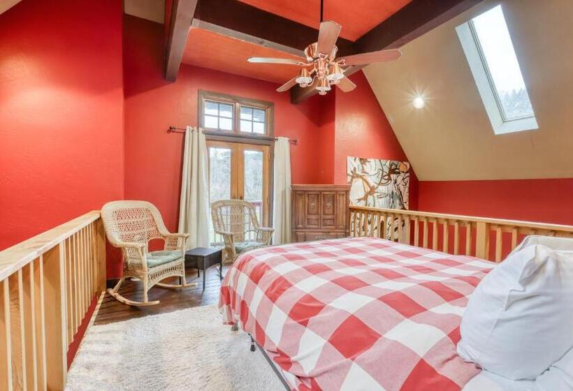 ホテル Berry Glen Redwood Park Loft