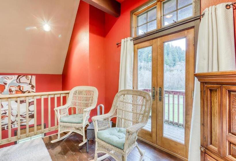 ホテル Berry Glen Redwood Park Loft