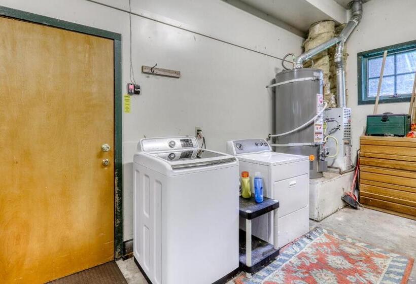 ホテル Berry Glen Redwood Park Loft