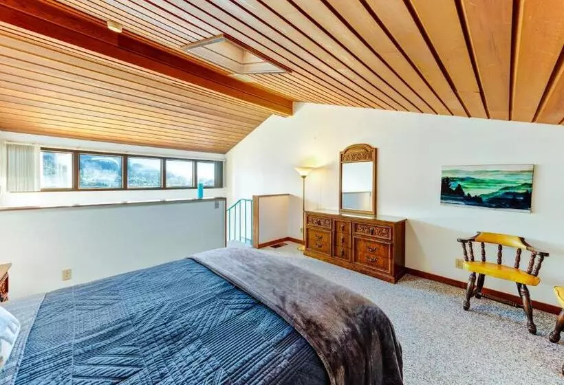 ホテル Riverview Retreat